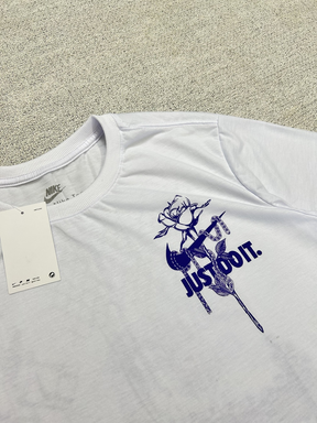 CAMISETA NK JUST DO IT FLOWEARS