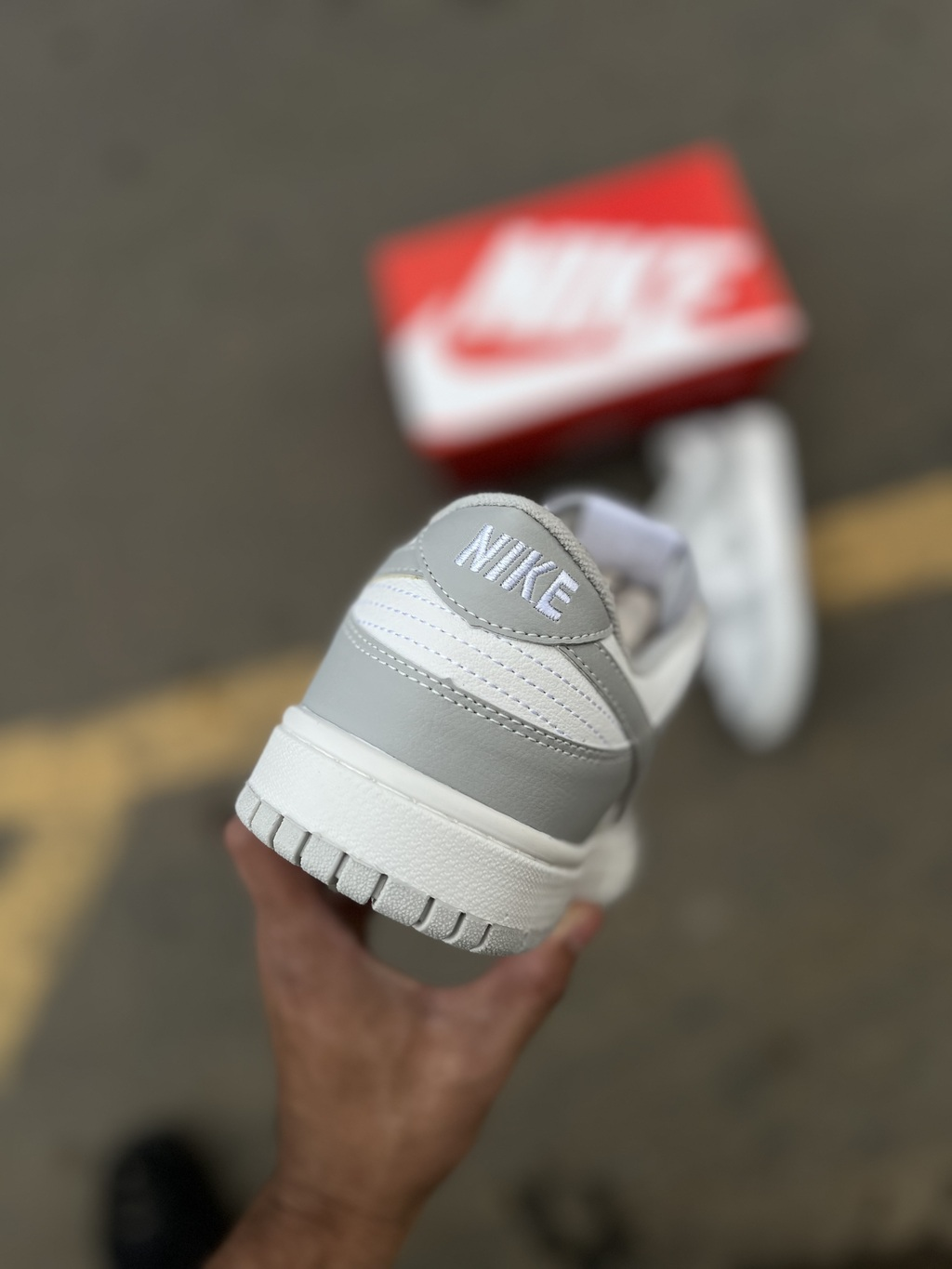 TÊNIS NK DUNK LOW WHITE GREY