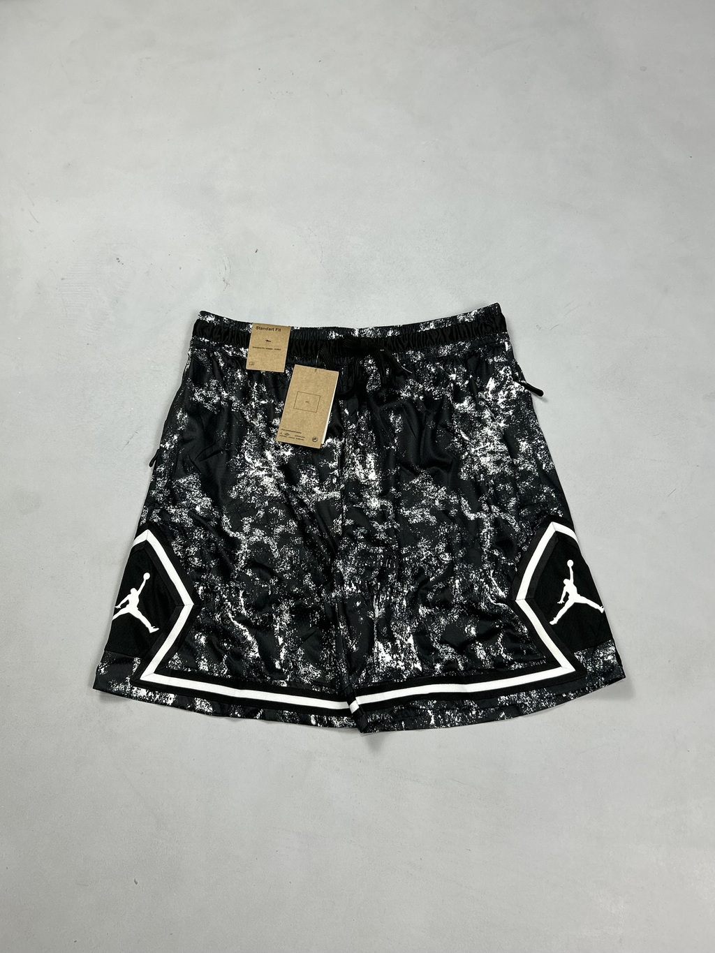 BERMUDA JRDN DIAMOND