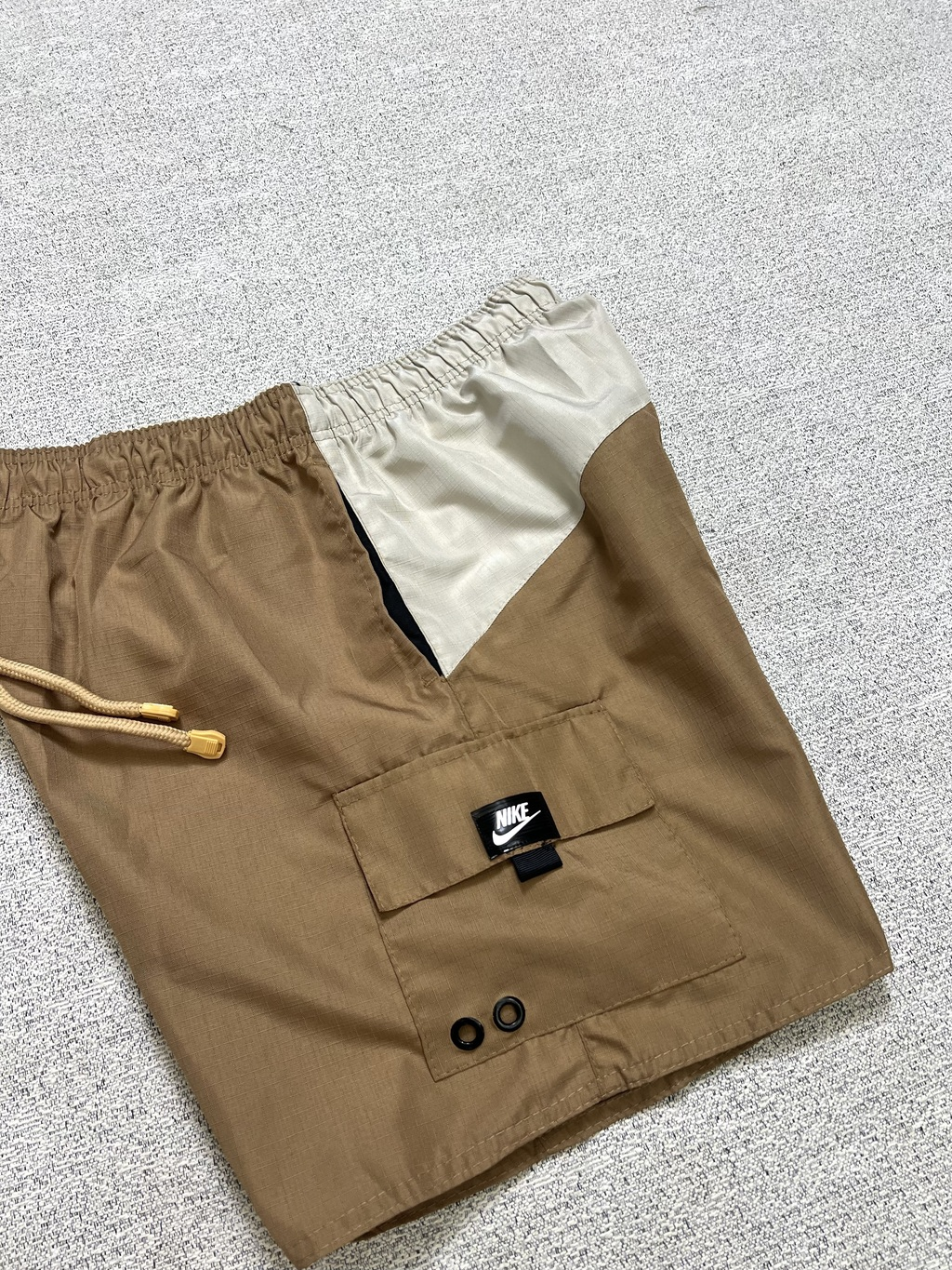 BERMUDA NK CARGO BEGE OFF