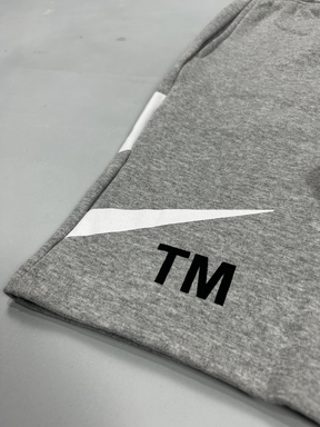 BERMUDA MOLETOM BIG SWOOSH TM