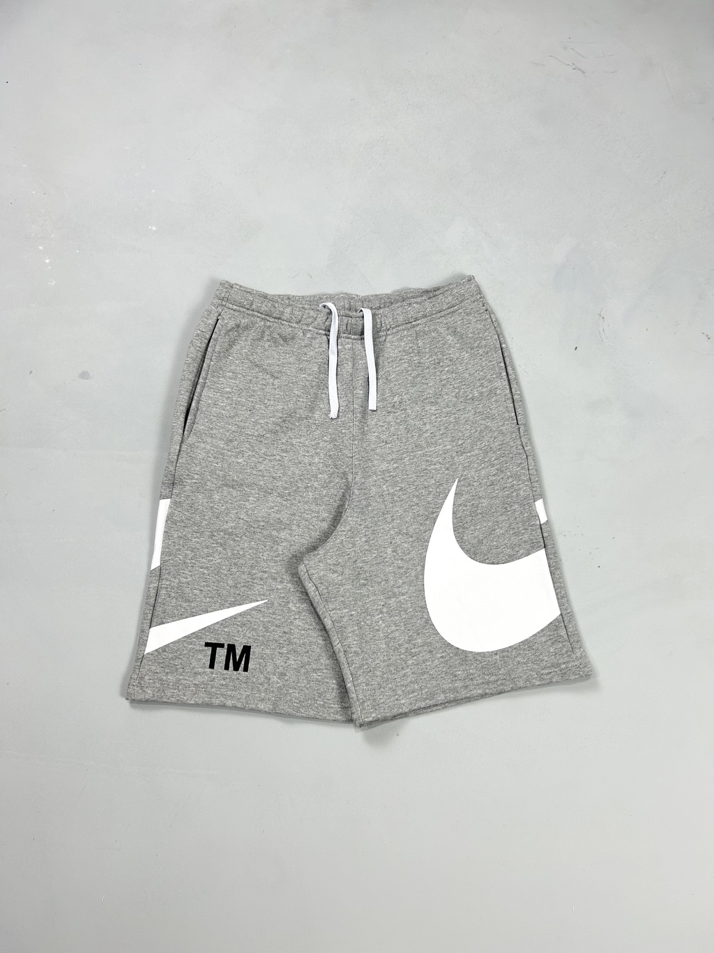 BERMUDA MOLETOM BIG SWOOSH TM