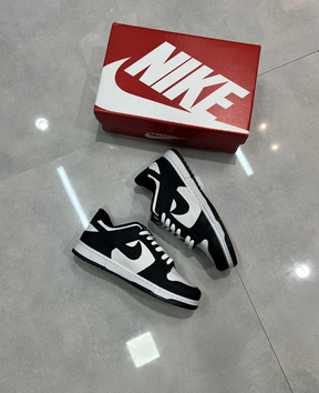 NIKE DUNK LOW PANDA