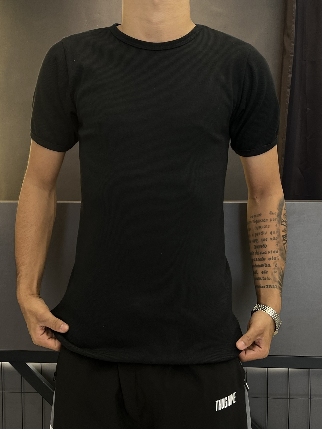 CAMISETA CANELADA BLACK