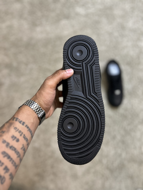 AIR FORCE 1 ALL BLACK