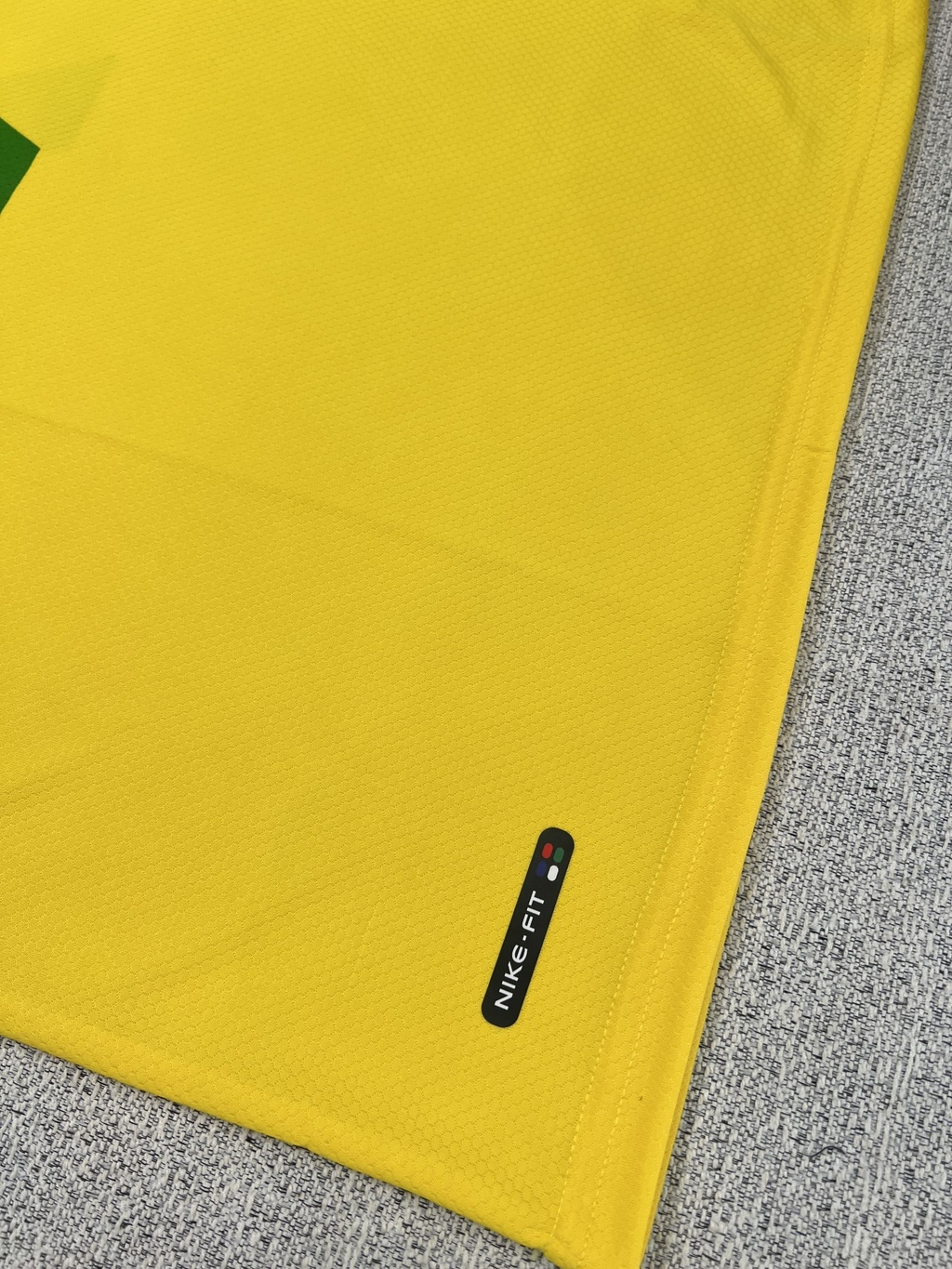 CAMISETA DE TIME RETRÔ