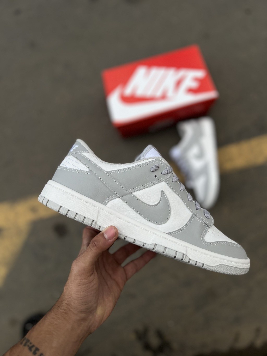 TÊNIS NK DUNK LOW WHITE GREY