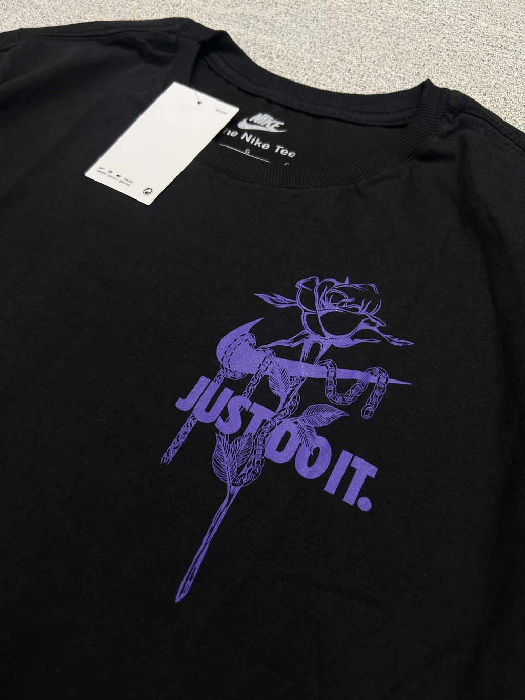 CAMISETA NK JUST DO IT FLOWEARS