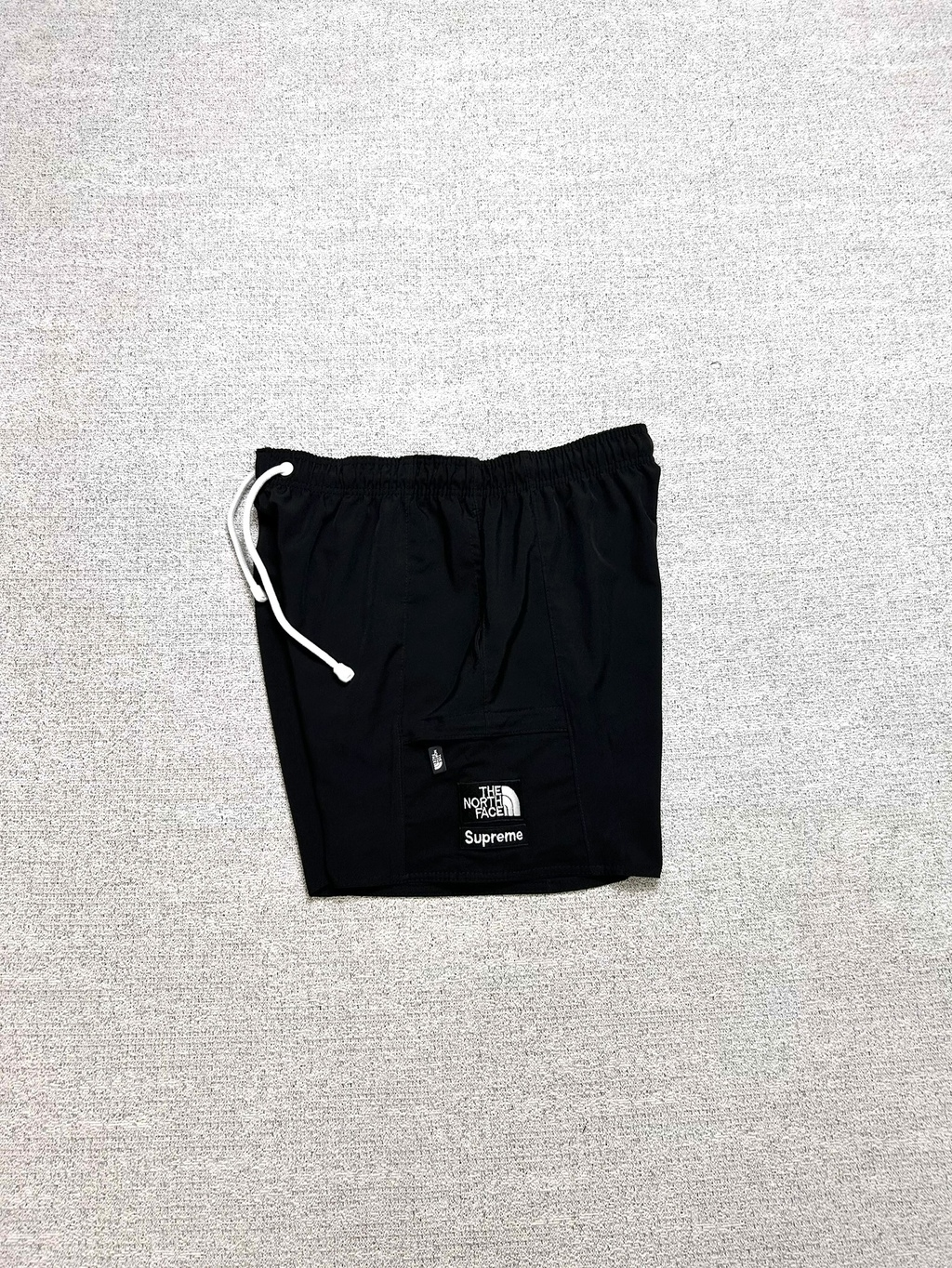 BERMUDA THE NORT FACE x SUPREME