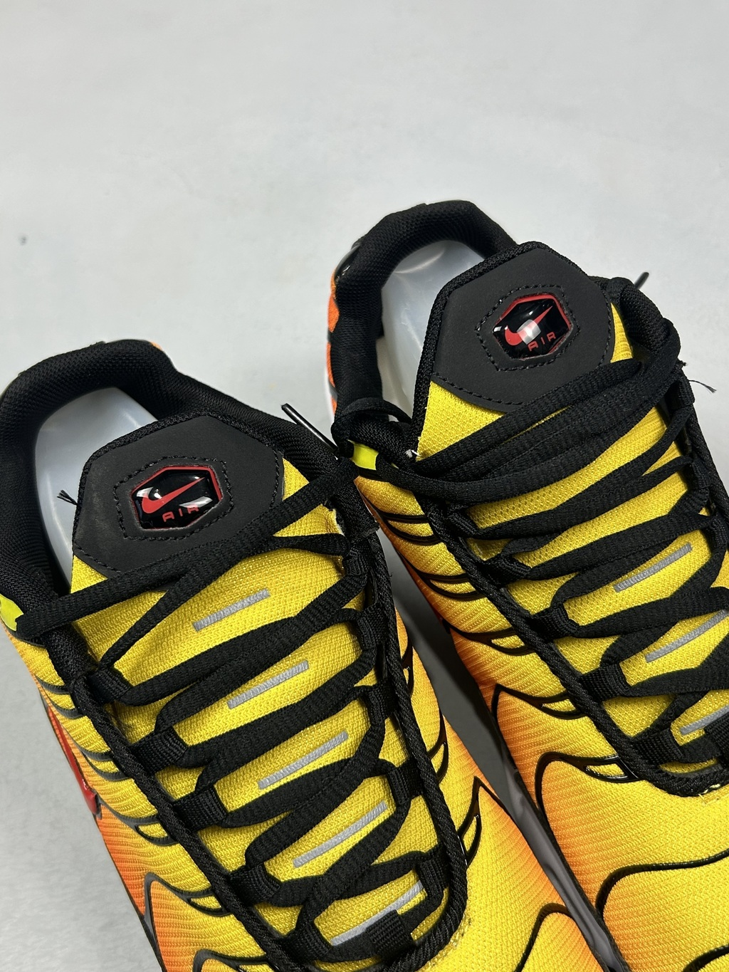 TÊNIS NK AIR MAX PLUS TN - TIGER