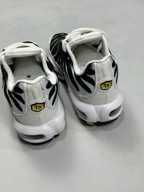 AIR MAX PLUS TN “KILLER WHALE”