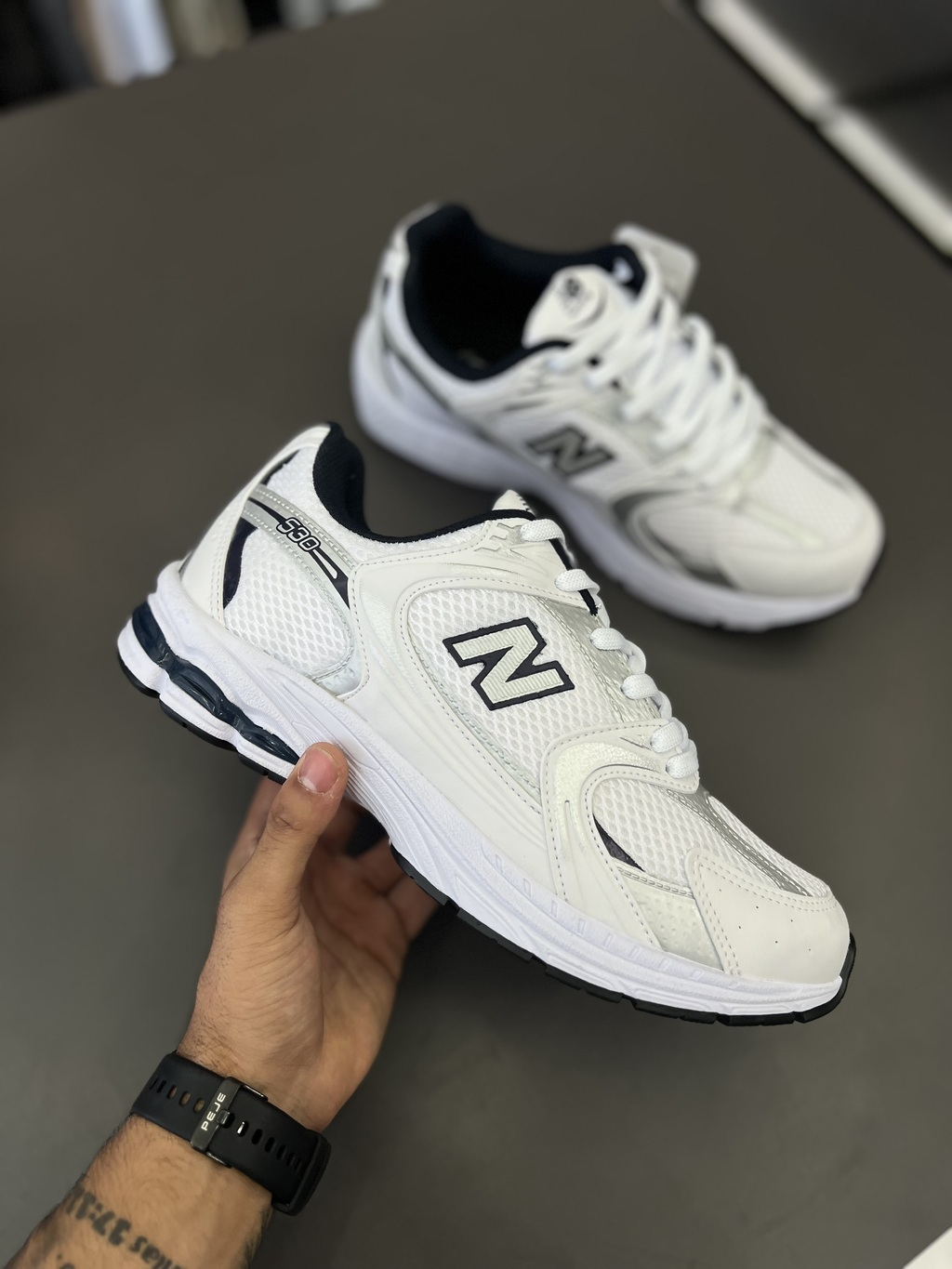 TÊNIS NB 530