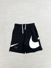 BERMUDA MOLETOM BIG SWOOSH™️