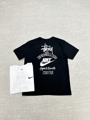 CAMISETA NK x STUSSY