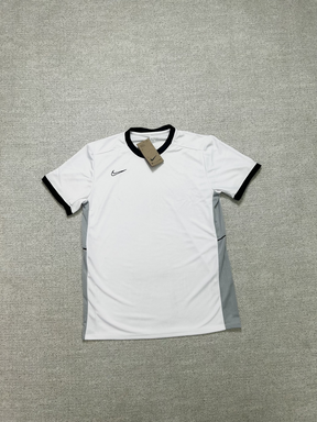 CAMISETA DRYFIT ACADEMY 2025
